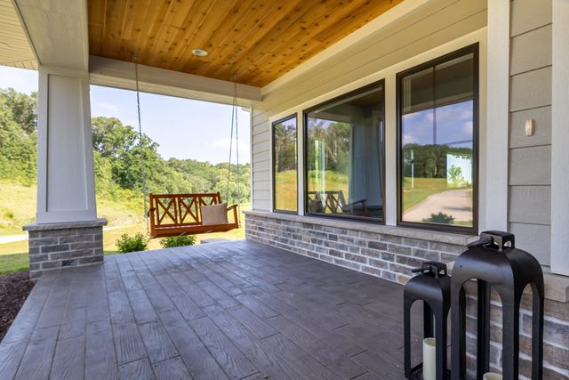 $680,000 | 1577 Bluff Hollow Trail, Hazel Green, WI 53811