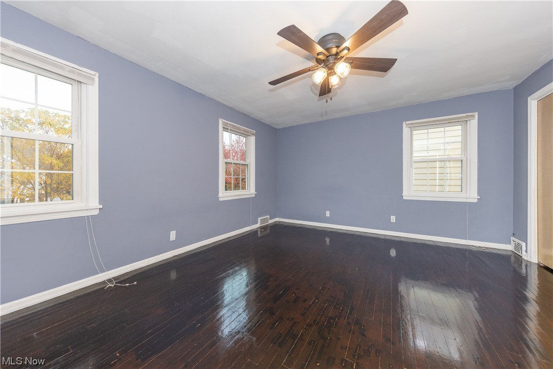 4478 Baintree Road University Heights, OH 44118 - Photo 26 of 31