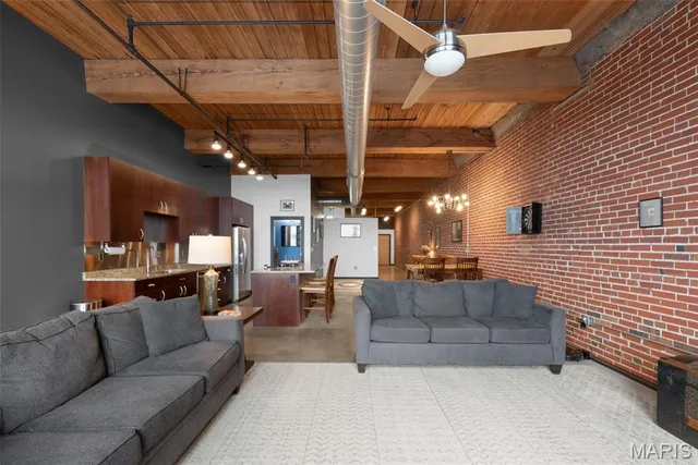 $174,000 | 1015 Washington Avenue, Unit 609, St. Louis, MO 63101