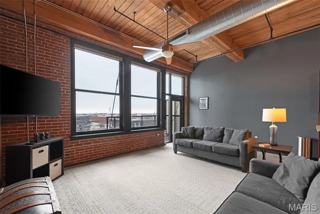 $174,000 | 1015 Washington Avenue, Unit 609, St. Louis, MO 63101