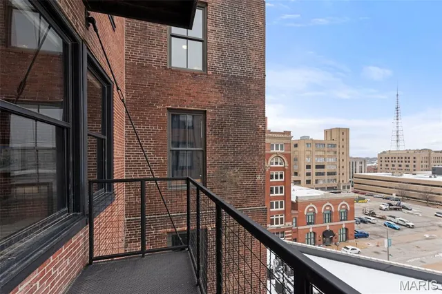 $174,000 | 1015 Washington Avenue, Unit 609, St. Louis, MO 63101