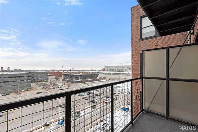 $174,000 | 1015 Washington Avenue, Unit 609, St. Louis, MO 63101