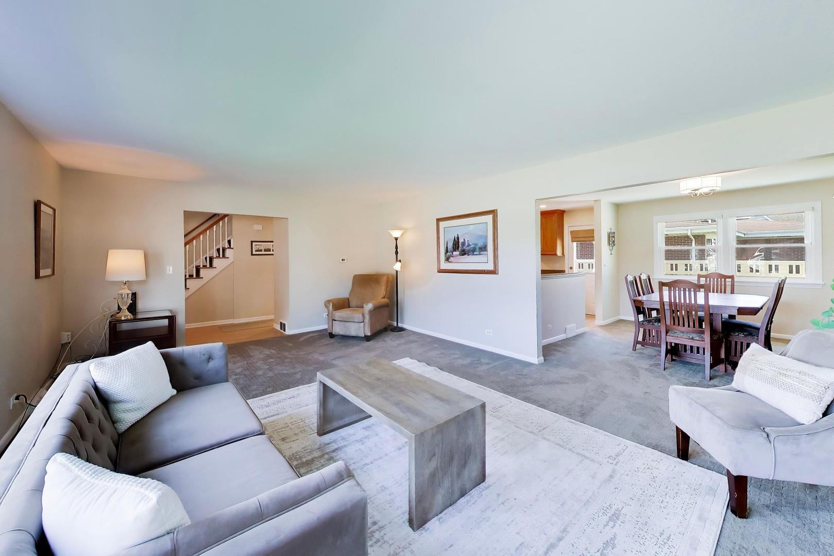 2505 East Mayfair Road Arlington Heights, IL 60004 - Photo 4 of 33