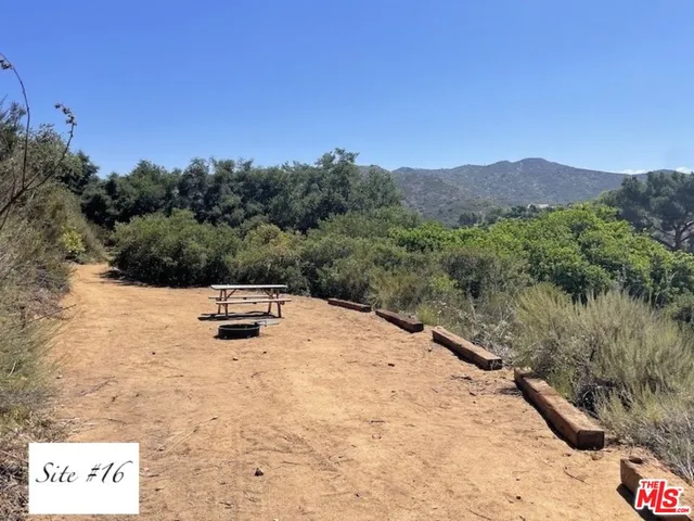 $895 | 41322 De Luz Road, Unit 15, Fallbrook, CA 92028