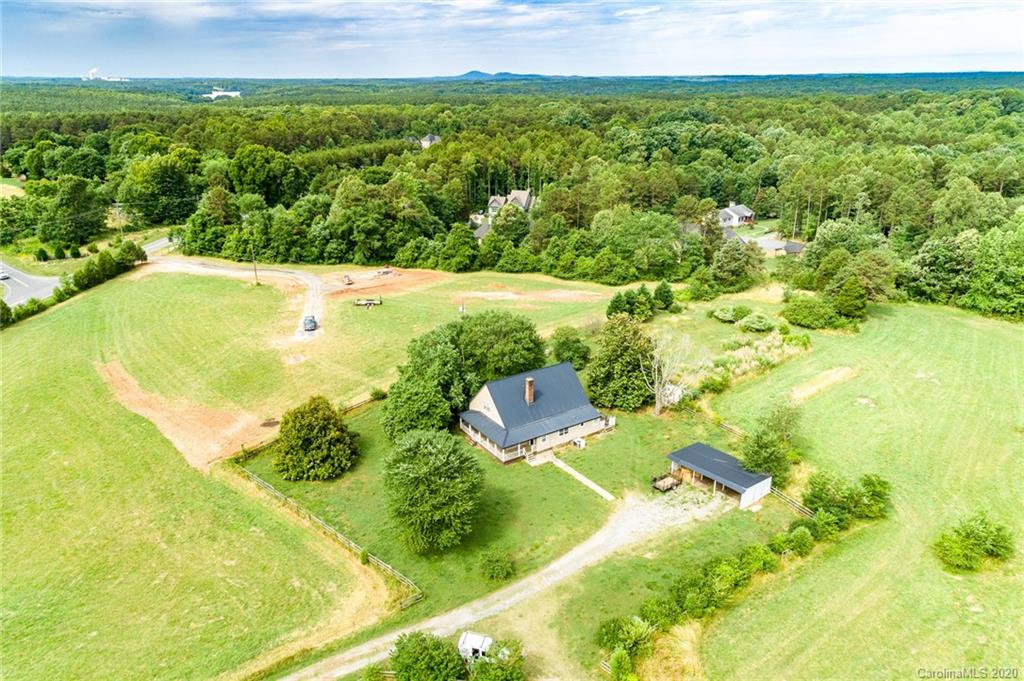 432 State Park Road Troutman, NC 28166 - Photo 4 of 5 Gallery Image 4