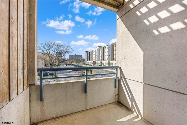 a view of a kitchen with kitchen
