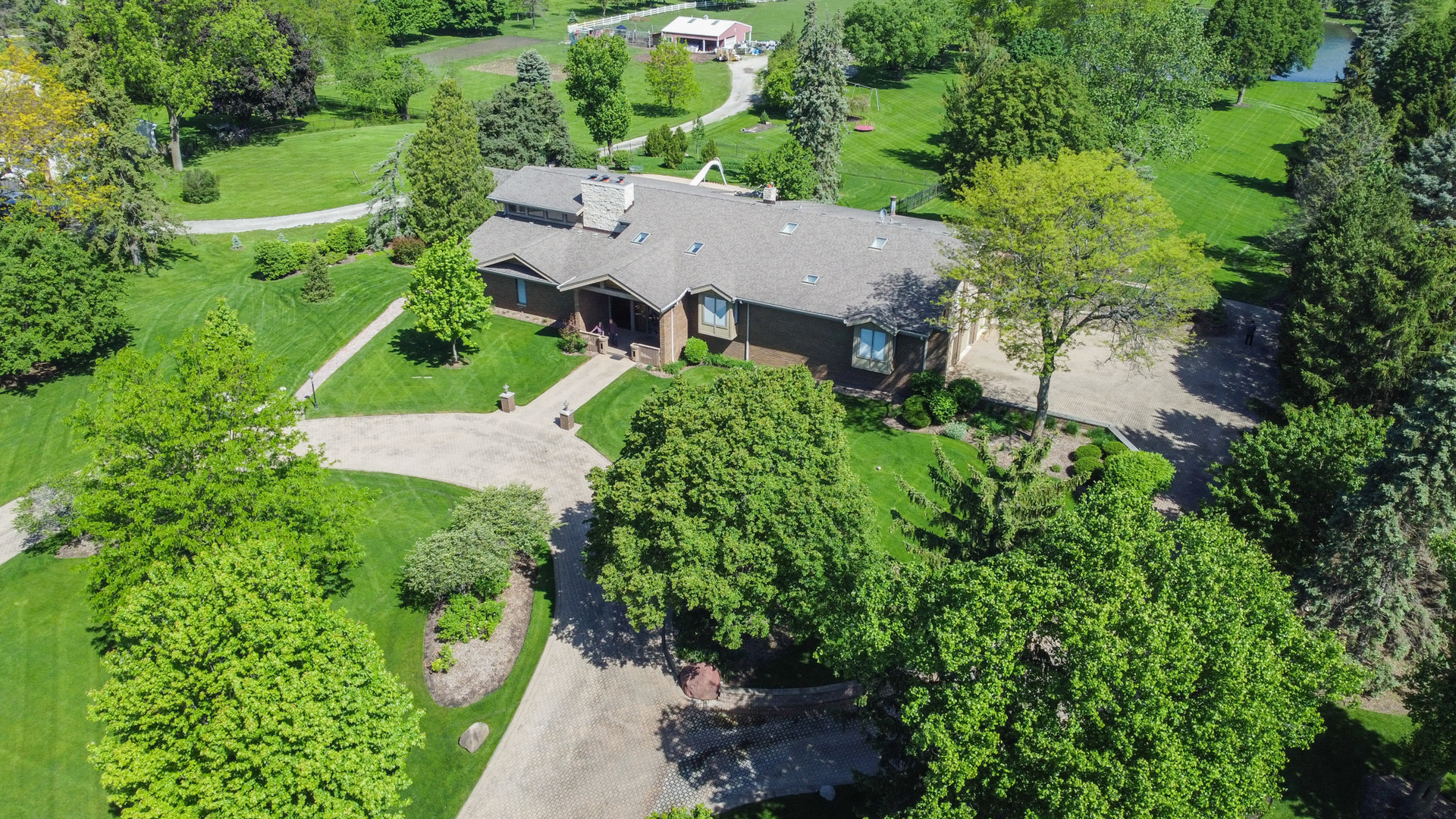 30-w010 Smith Road West Chicago, IL 60185 - Photo 3 of 49