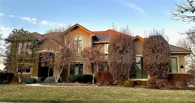 $1,550,000 | 9742 Sunset Circle, Lenexa, KS 66220