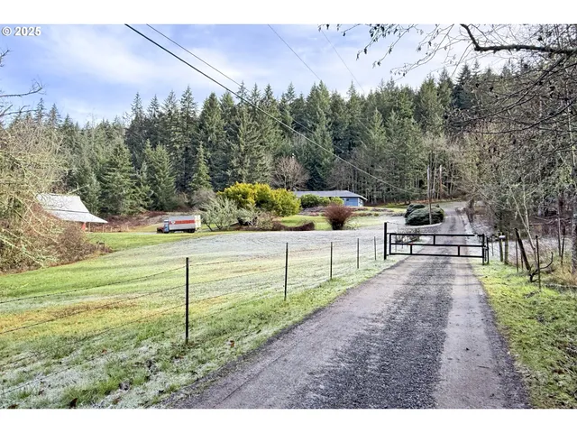 $1,449,999 | 19955 Southeast Tillstrom Road, Damascus, OR 97089