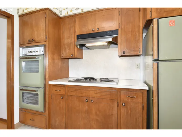 $1,449,999 | 19955 Southeast Tillstrom Road, Damascus, OR 97089