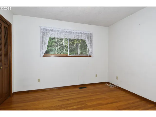 $1,449,999 | 19955 Southeast Tillstrom Road, Damascus, OR 97089