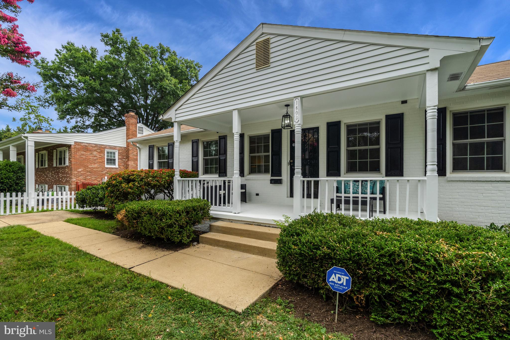 1603 Evers Drive McLean, VA 22101 - Photo 2 of 38