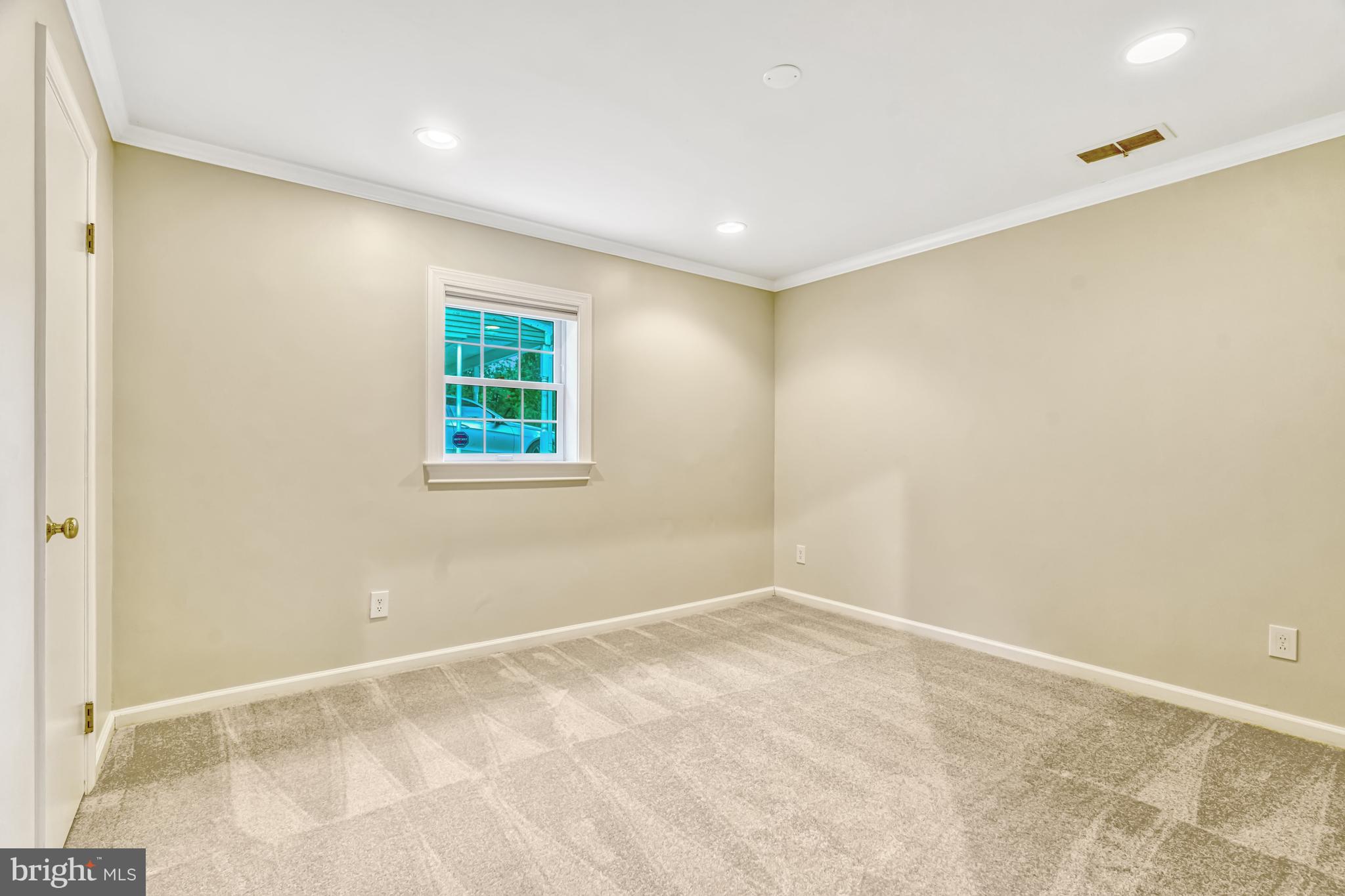 1603 Evers Drive McLean, VA 22101 - Photo 24 of 38