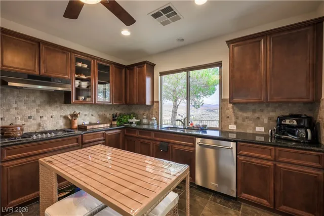 $2,988 | 31 Via Mantova, Unit 1, Henderson, NV 89011