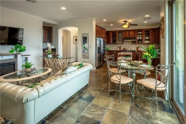 $2,988 | 31 Via Mantova, Unit 1, Henderson, NV 89011