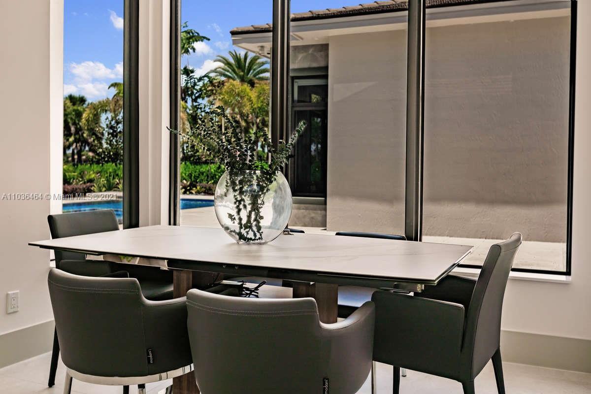 3099 Lake Ridge Lane Weston, FL 33332 - Photo 39 of 71 Gallery Image 39