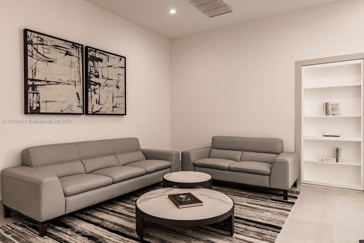 3099 Lake Ridge Lane Weston, FL 33332 - Photo 69 of 71 Gallery Image 69