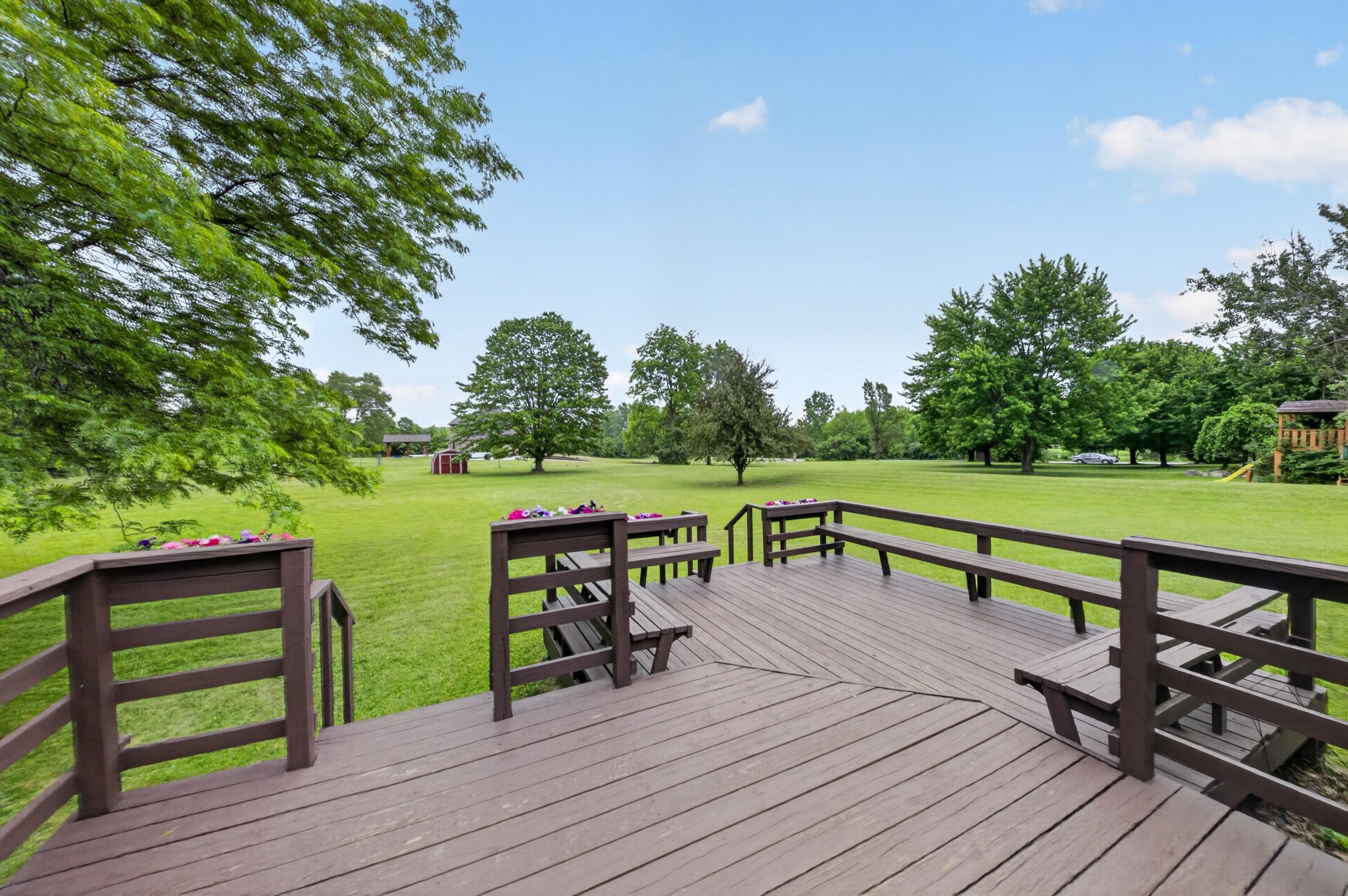 10311 Warner Road Milan, MI 48160 - Photo 50 of 84 Back deck