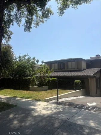 $3,200 | 522 West Sierra Madre Boulevard, Unit B, Sierra Madre, CA 91024