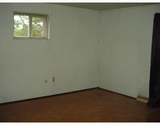 356 Oak Road Plum, PA 15239 - Photo 7 of 8 Master Bedroom.