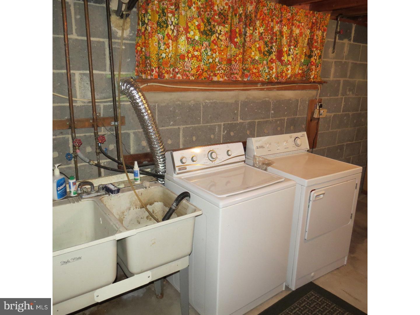 68 Hillside Road Turnersville, NJ 08012 - Photo 21 of 23 Gallery Image 21
