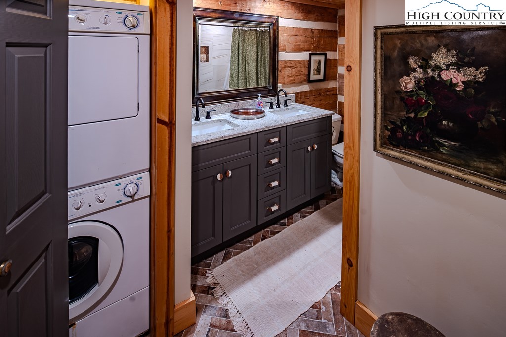 182 Streamside Lane Seven Devils, NC 28604 - Photo 27 of 47