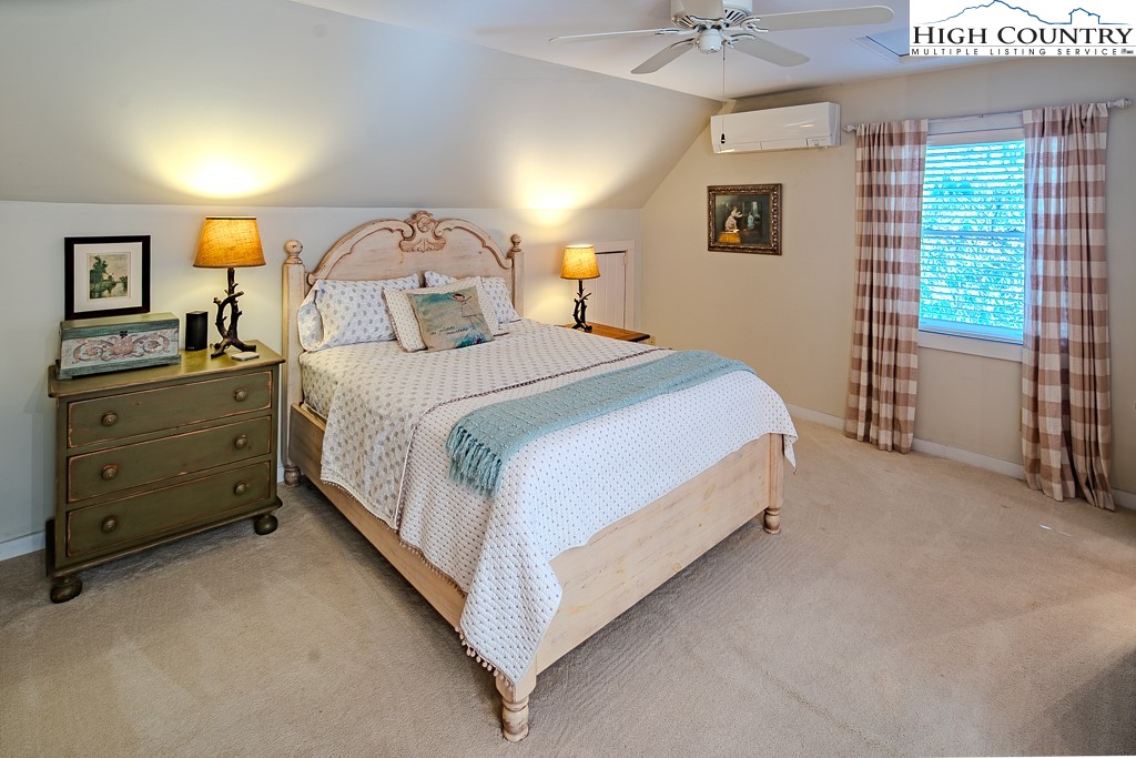 182 Streamside Lane Seven Devils, NC 28604 - Photo 31 of 48