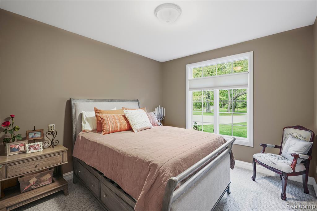 3074 Pond Road Leonard, MI 48367 - Photo 38 of 73