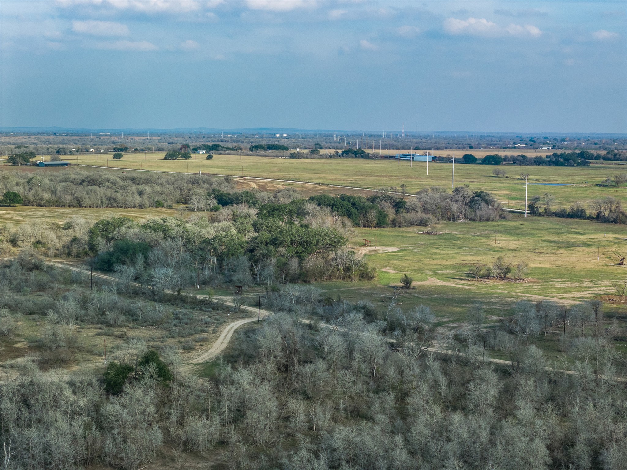 1144 Treetop Lane Luling, TX 78648 - Photo 2 of 31 View of rural area