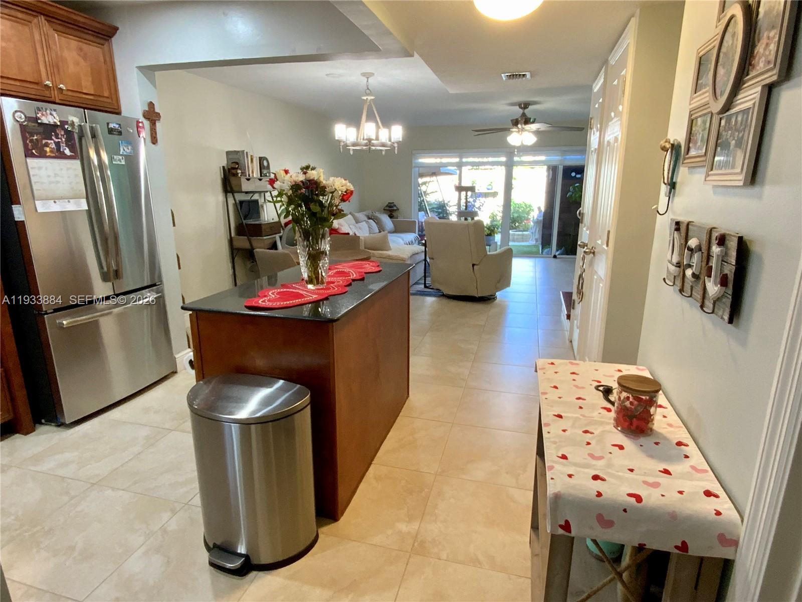 3321 Farragut Street, Unit 7H Hollywood, FL 33021 - Photo 4 of 23