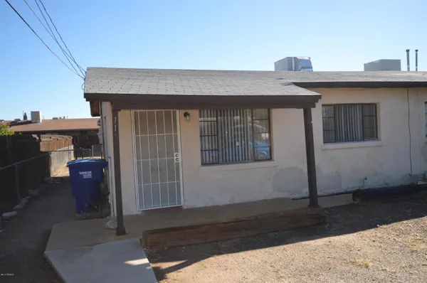 $900 | 1152 North Santa Rosa Avenue, Tucson, AZ 85712
