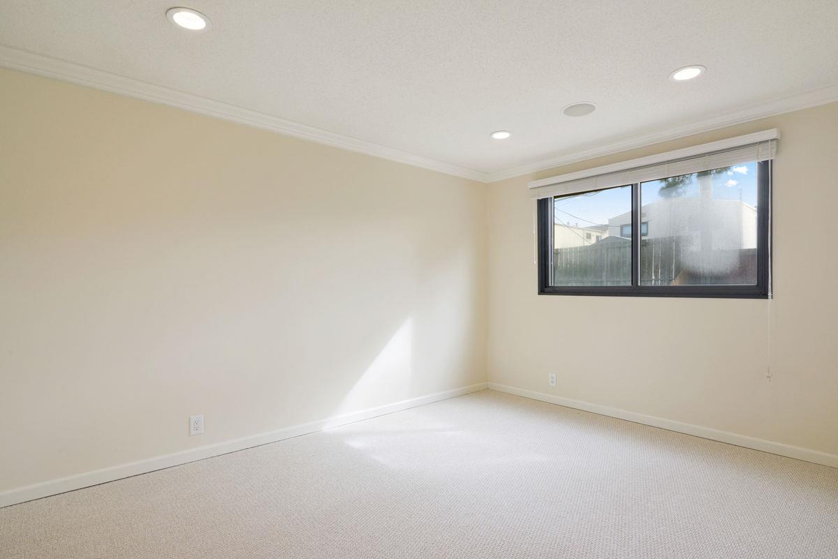 130 Gateway Drive Pacifica, CA 94044 - Photo 17 of 46