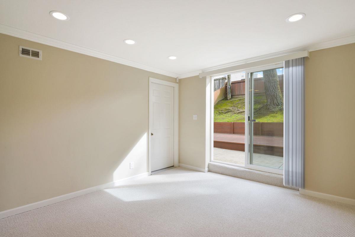 130 Gateway Drive Pacifica, CA 94044 - Photo 27 of 46