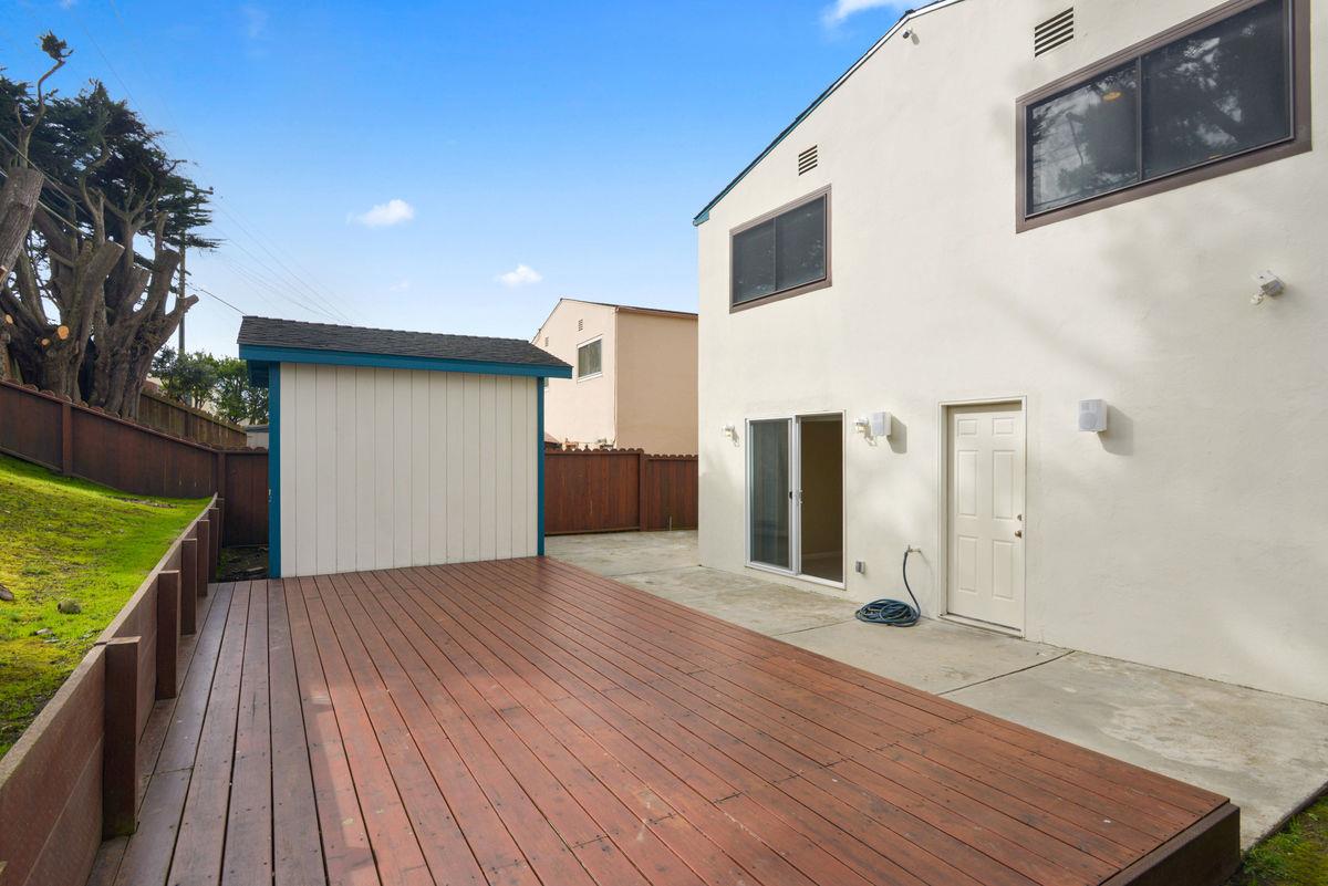 130 Gateway Drive Pacifica, CA 94044 - Photo 30 of 46