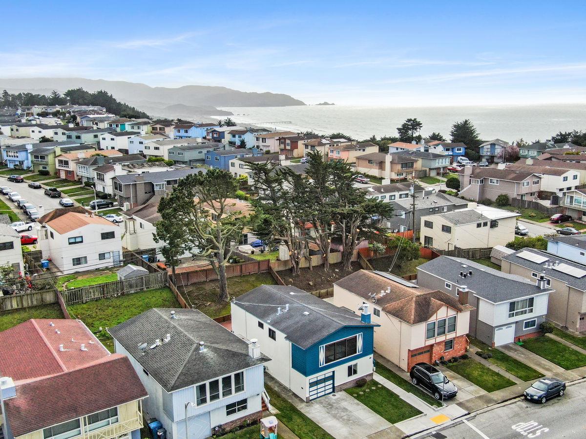 130 Gateway Drive Pacifica, CA 94044 - Photo 41 of 46