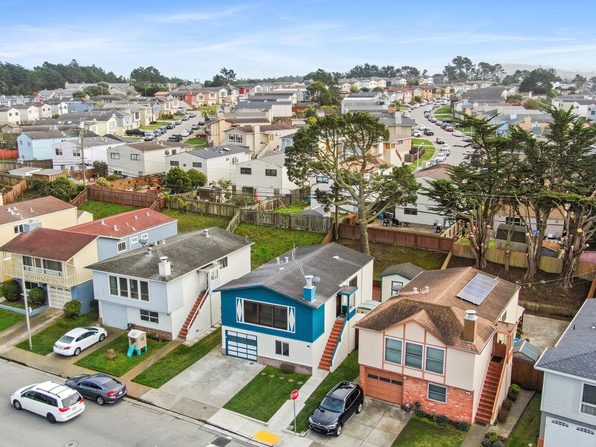 130 Gateway Drive Pacifica, CA 94044 - Photo 42 of 46