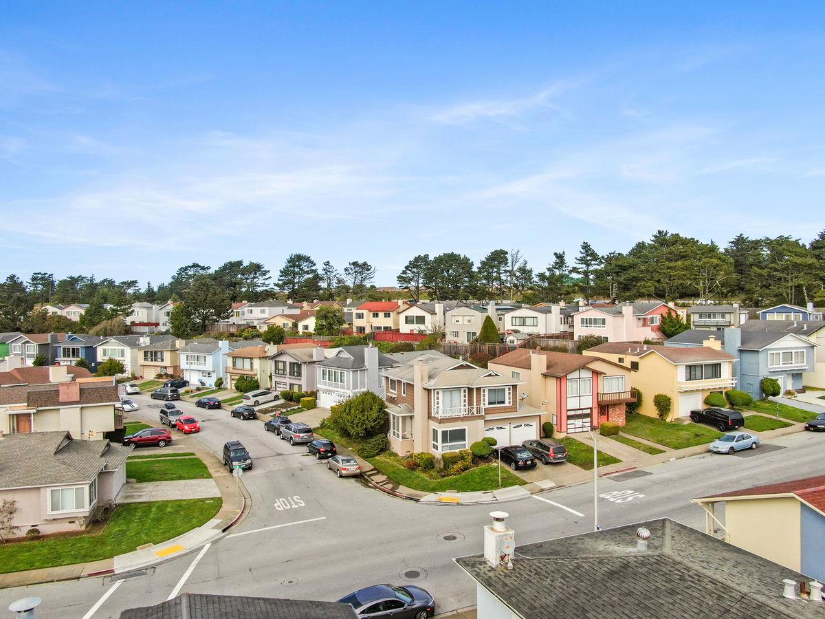 130 Gateway Drive Pacifica, CA 94044 - Photo 44 of 46