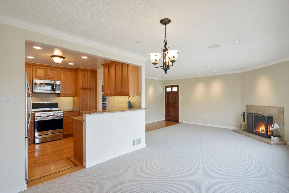 130 Gateway Drive Pacifica, CA 94044 - Photo 10 of 46