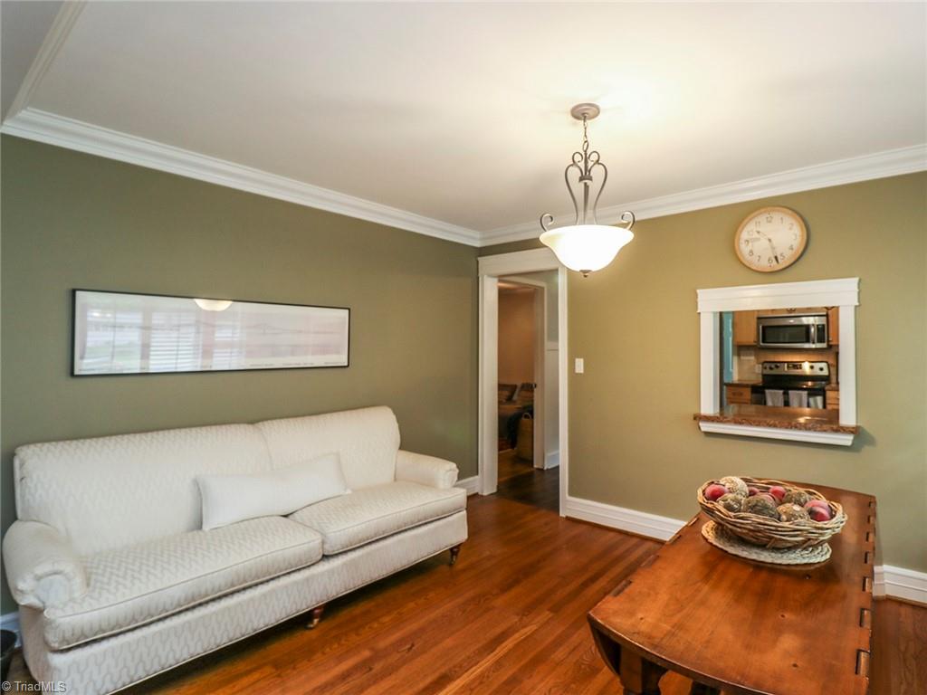 709 Lipscomb Road Greensboro, NC 27410 - Photo 10 of 29 Gallery Image 10