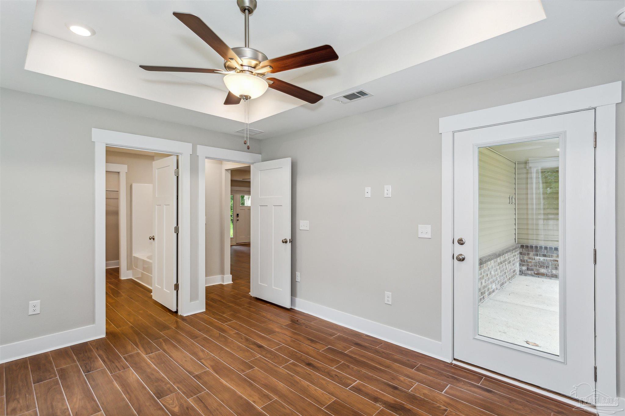 4052 Charles Circle Pace, FL 32571 - Photo 12 of 28