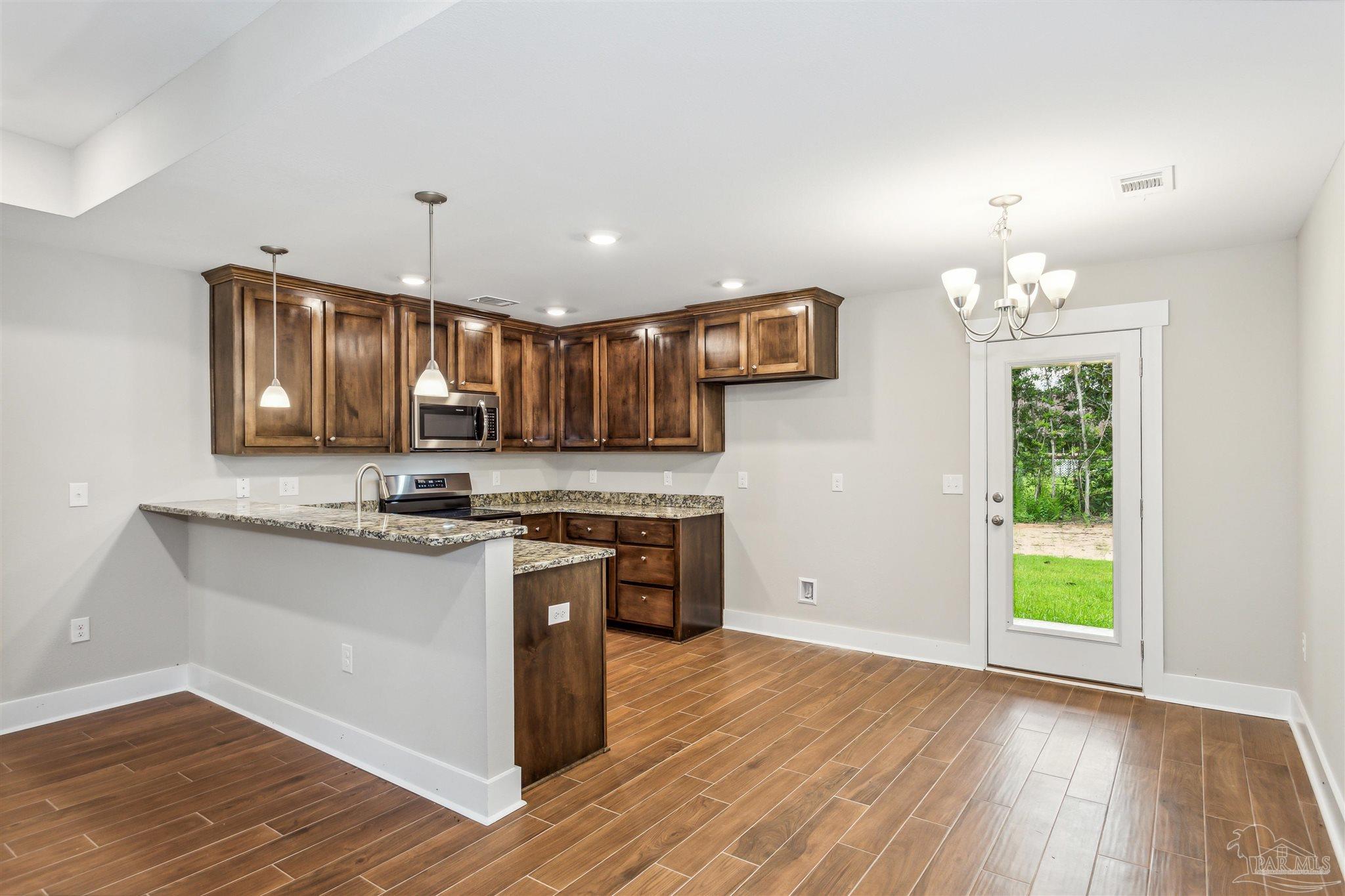 4052 Charles Circle Pace, FL 32571 - Photo 7 of 28