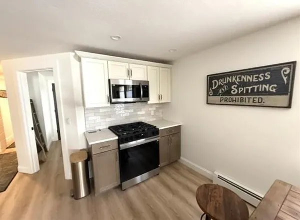 $2,250 | 2895 White Mountain Highway, Unit 2, Conway, NH 03860