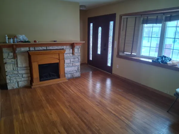 $2,500 | 7885 Van Buren Street Northeast, Spring Lake Park, MN 55432