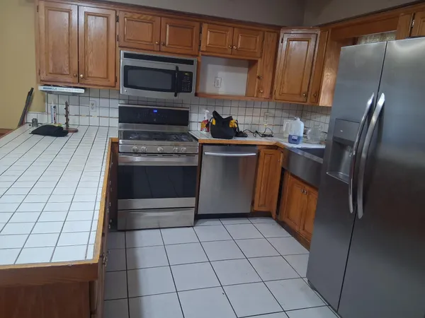 $2,500 | 7885 Van Buren Street Northeast, Spring Lake Park, MN 55432