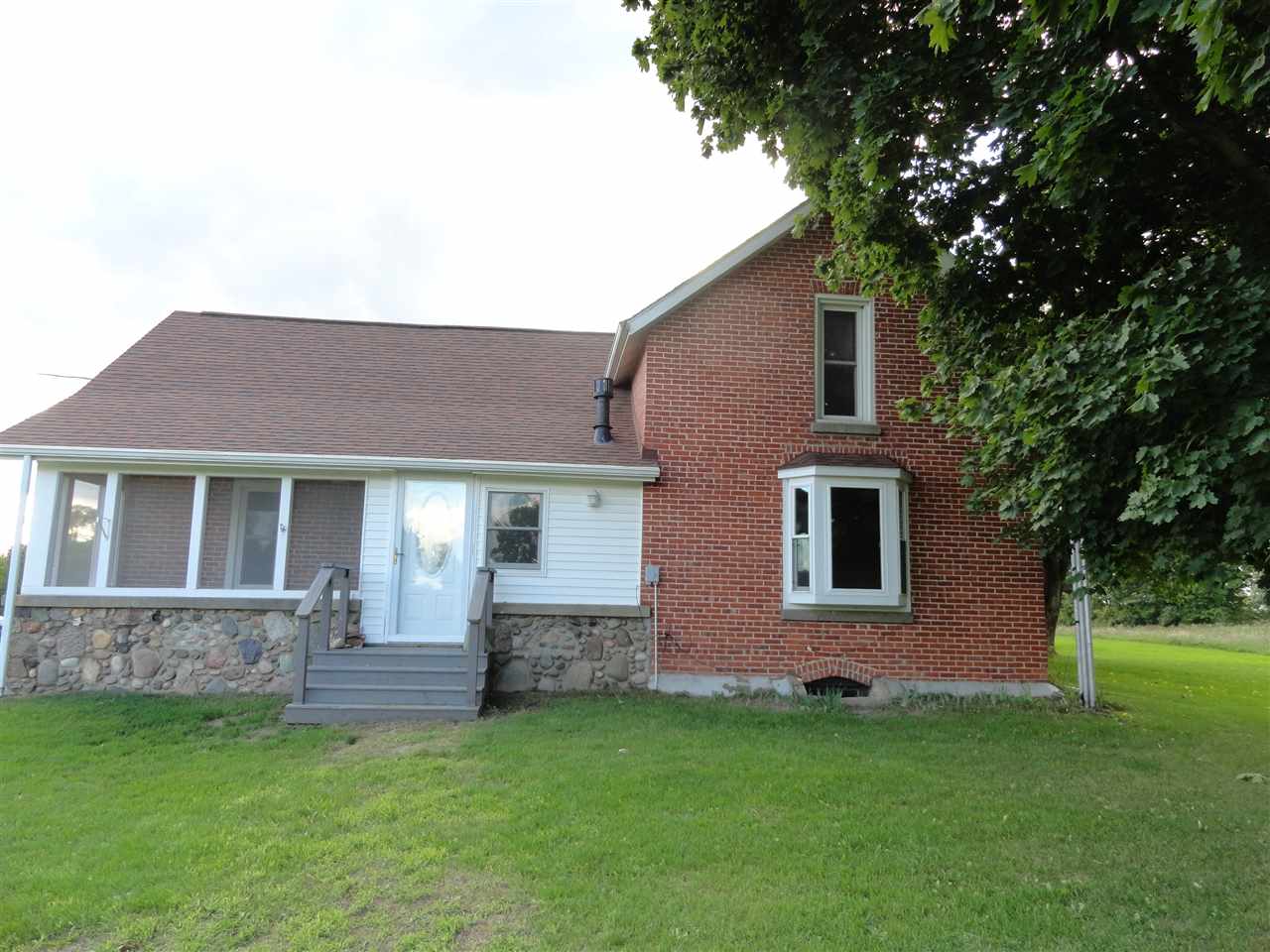 11925 North Meridian Road Farwell, MI 48622 - Photo 11 of 51 1823625-10.JPG