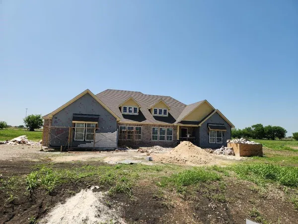 $725,385 | 2309 Quartz Street, Krum, TX 76249