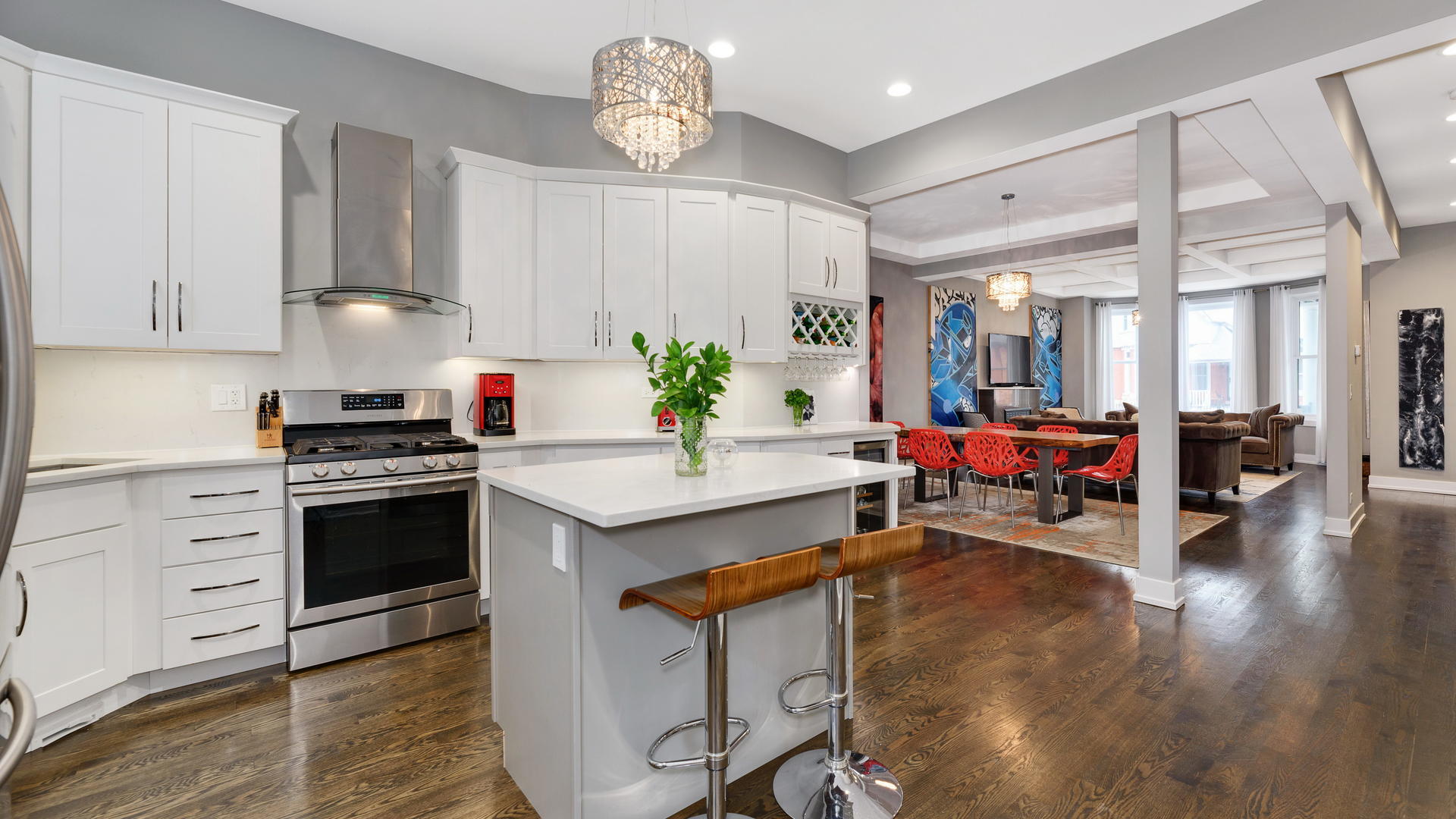 4140 South Berkeley Avenue Chicago, IL 60653 - Photo 16 of 41