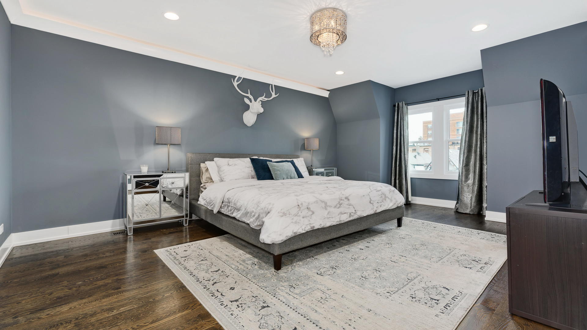 4140 South Berkeley Avenue Chicago, IL 60653 - Photo 18 of 41