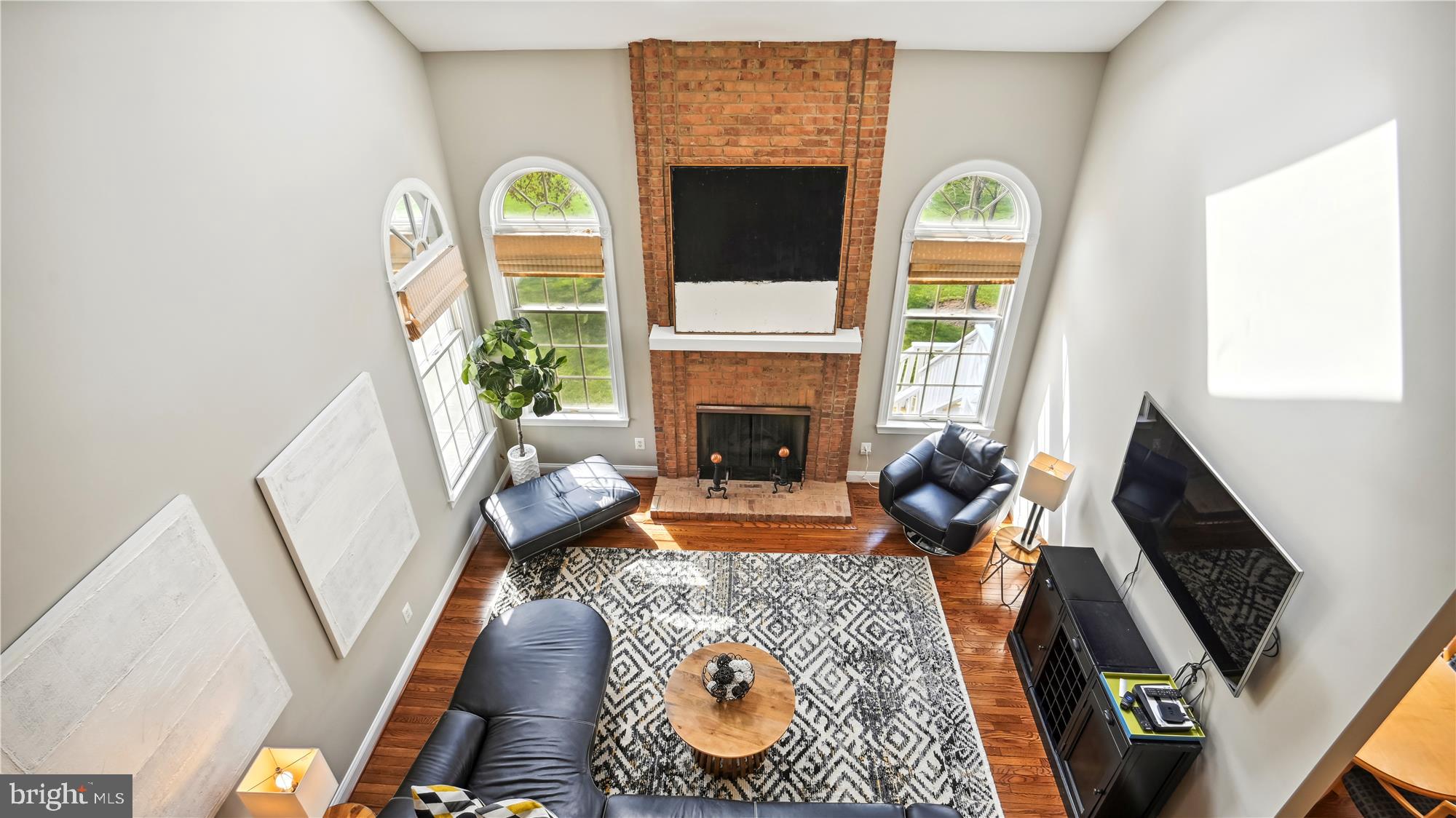 1702 Raleigh Hill Road Vienna, VA 22182 - Photo 35 of 60 Family Room Open To Below
