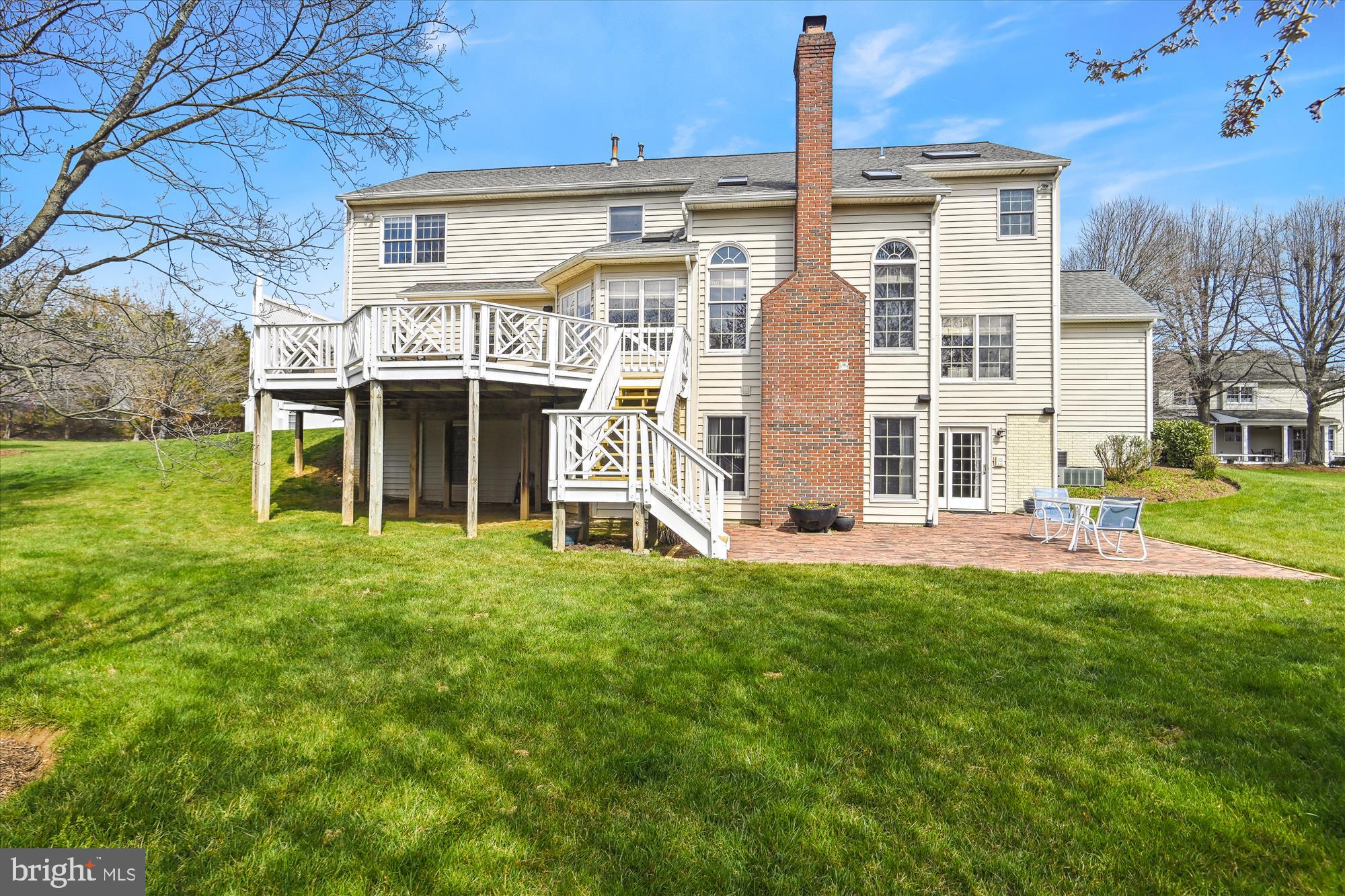 1702 Raleigh Hill Road Vienna, VA 22182 - Photo 44 of 60 Back Elevation